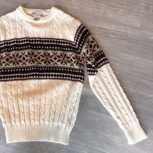 Vintage 90s Men's Cable knit Sweater Vintage Marlin Club II small winter wear